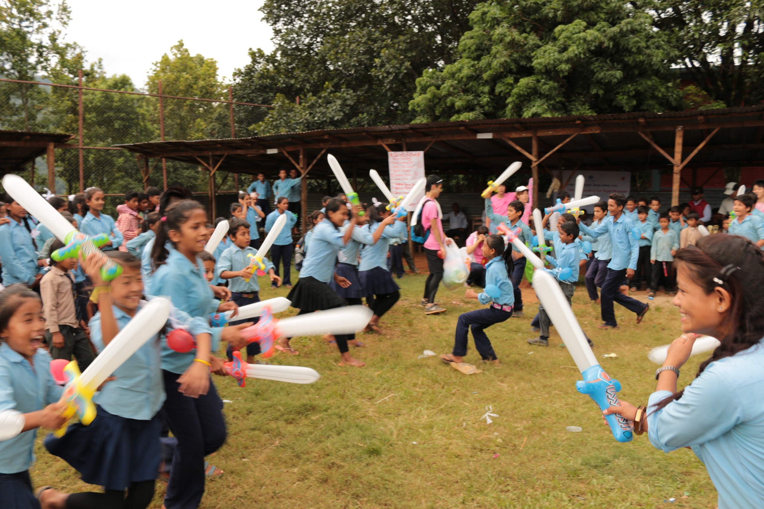 ネパールの子どもたちが無邪気な笑顔を取り戻すために、私たちができること